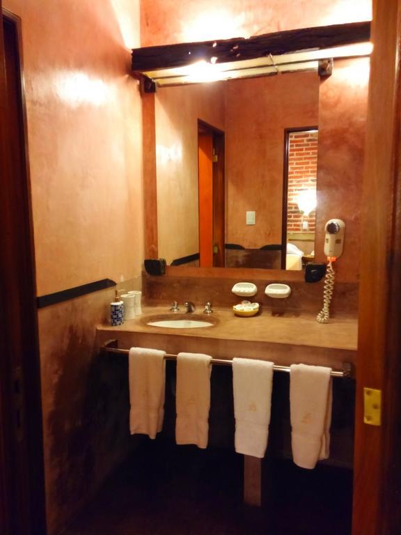 Los Brunos Posada Hotel Reconquista Kamer foto